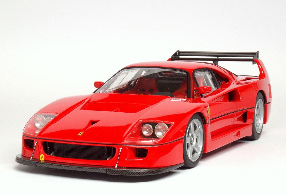 1/64 フェラーリ F40 LM